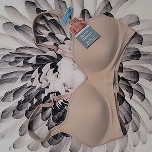 Bali Women's Comfort Revolution Wirefree Bra Beige Size 34 C